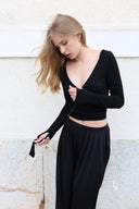 4-v-1 Wrap Top Črna