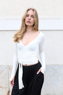 4-v-1 Wrap Top Bela